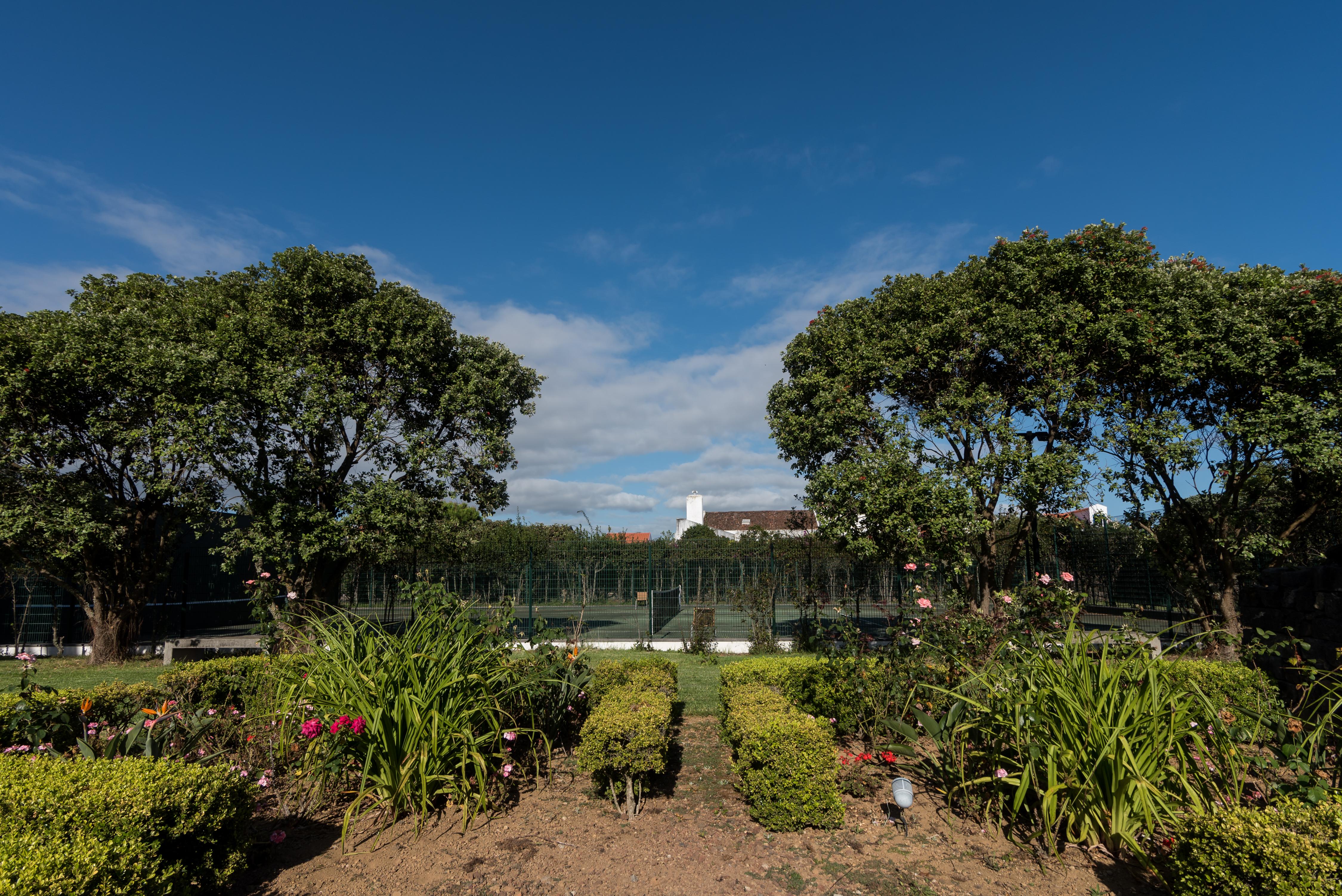 Azoris Royal Garden - Leisure & Conference Hotel Ponta Delgada  Exterior photo